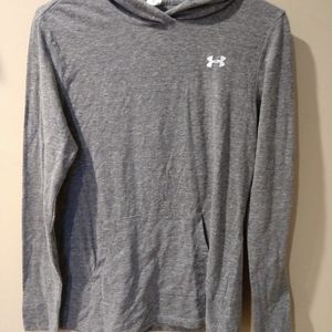 Under armour top